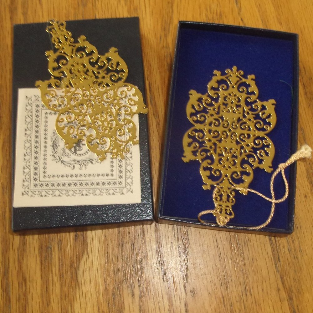 Colonial Williamsburg brass Christmas tree ornament 1986 MIB